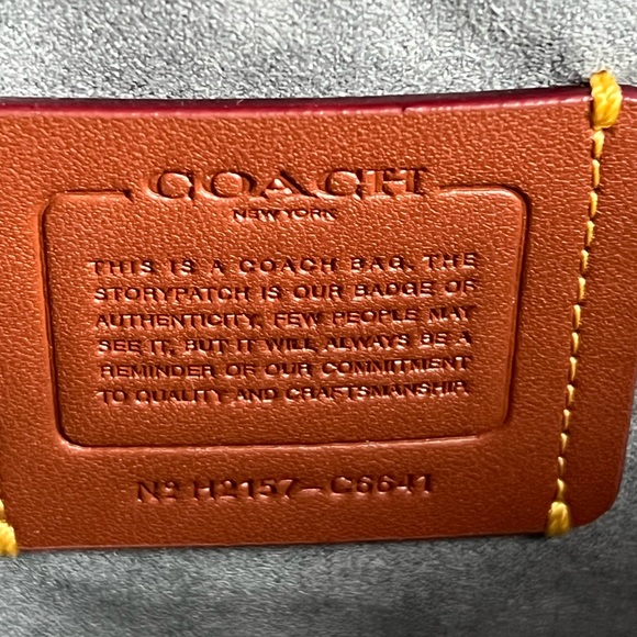 C6641 - Coach Studio Shoulder Bag - Picture 10 of 15